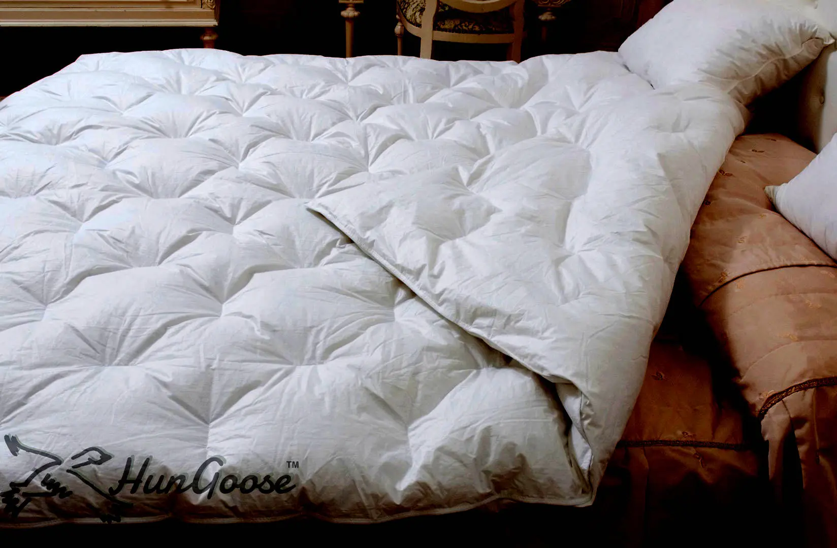 Honeycomb Stitch- Interior Design Goose Down Comforter - Image 2